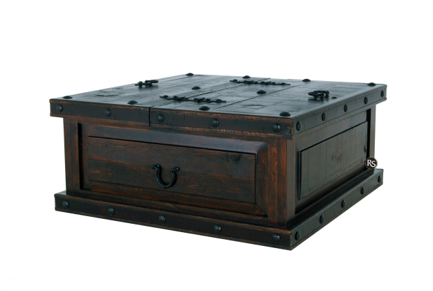 HACIENDA TRUNK COFFE TABLE
